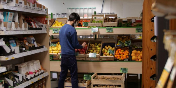 Otsokop, le super-marché coopératif et participatif à Bayonne